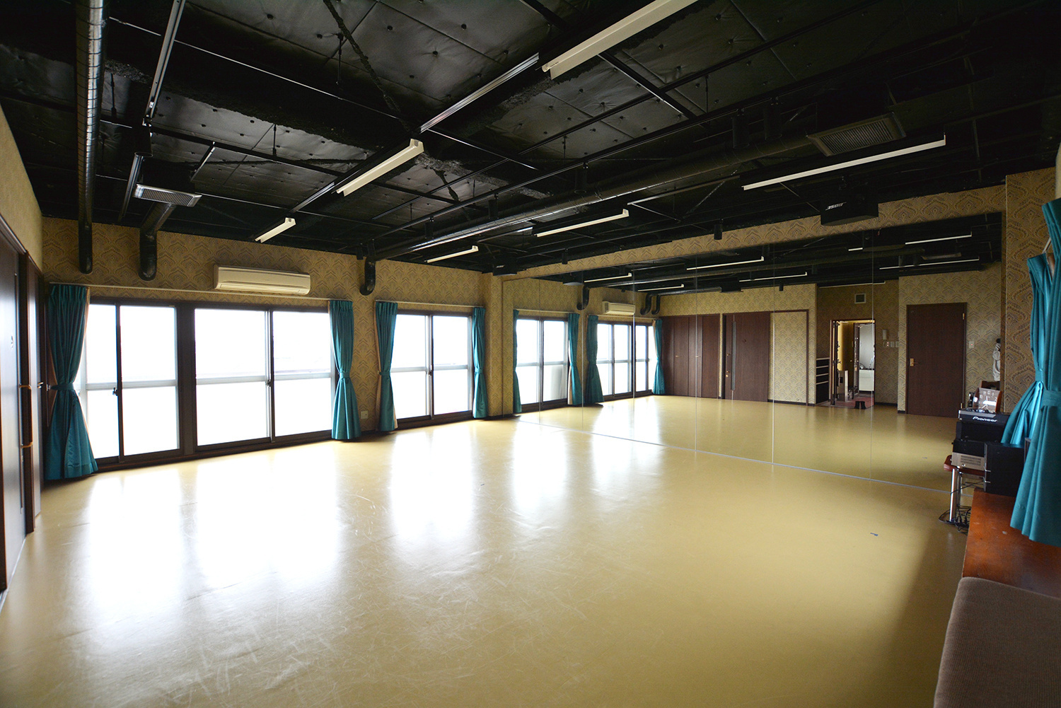 センバヤマスタジオ|貸しスタジオ